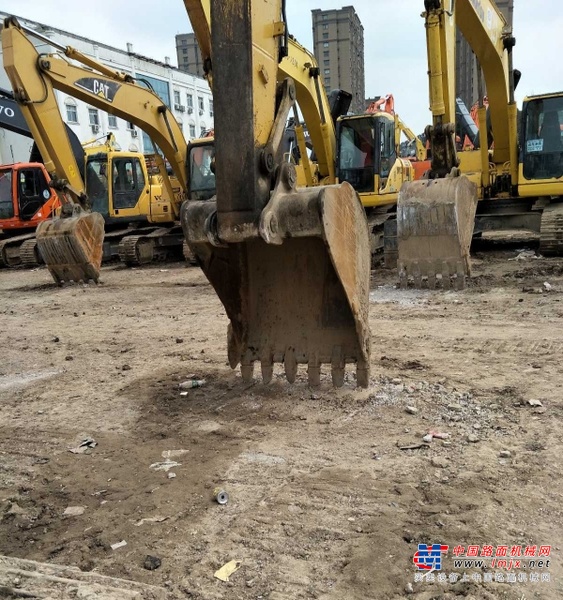 德阳市出售转让二手卡特彼勒土方机械