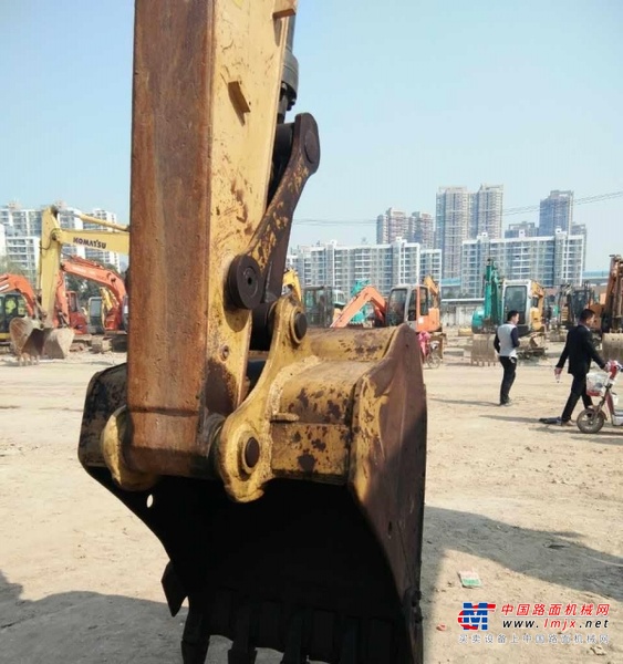 贵港市出售转让二手卡特彼勒土方机械