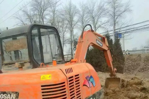 合肥市出售转让二手斗山土方机械