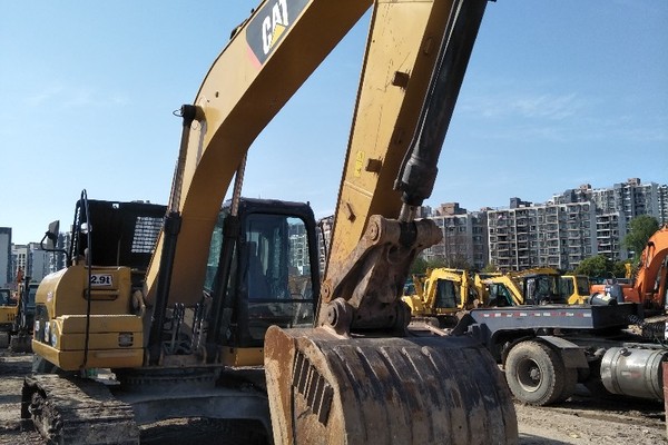 贵阳市出售转让二手卡特彼勒土方机械