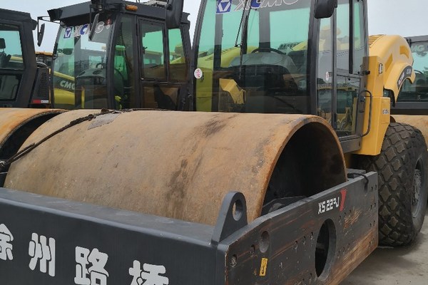 乌鲁木齐市出售转让二手徐工压路机