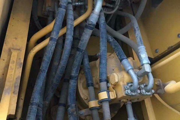 桂林市出售转让二手小松土方机械