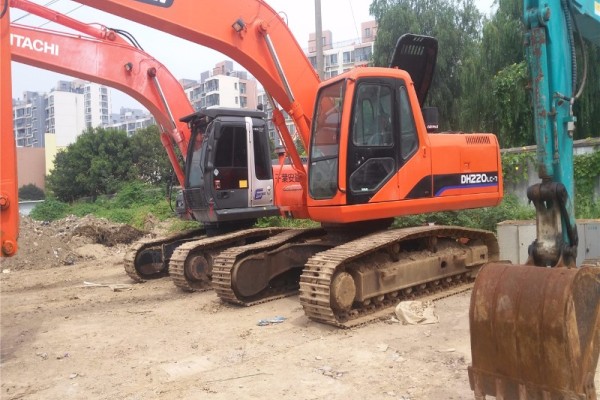 桂林市出售转让二手斗山土方机械