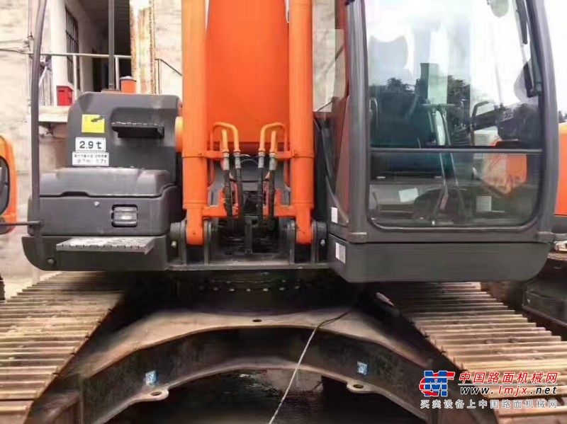防城港市出售转让二手日立土方机械