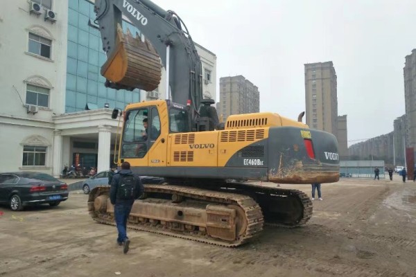 桂林市出售转让二手沃尔沃土方机械