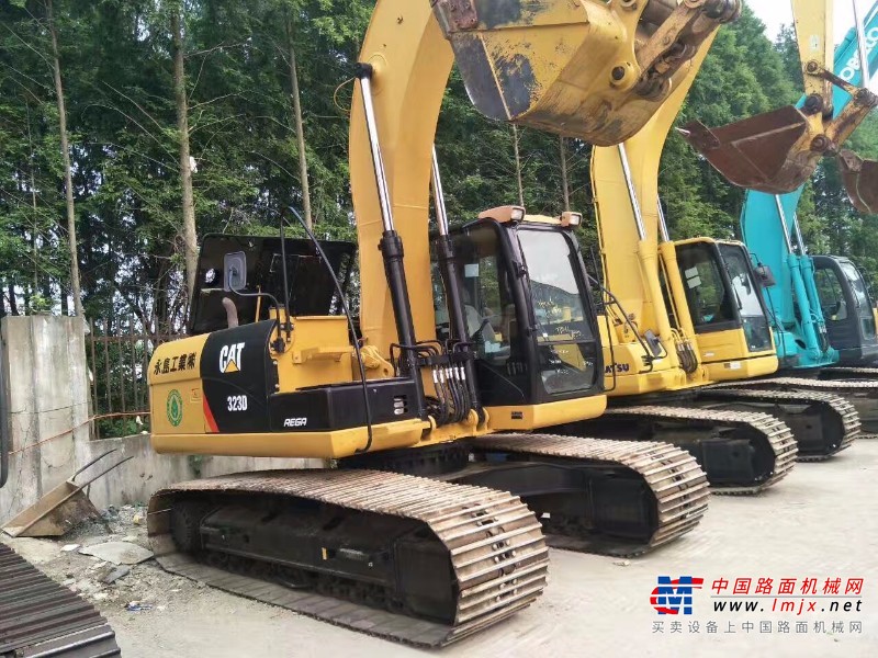 贵阳市出售转让二手卡特彼勒土方机械