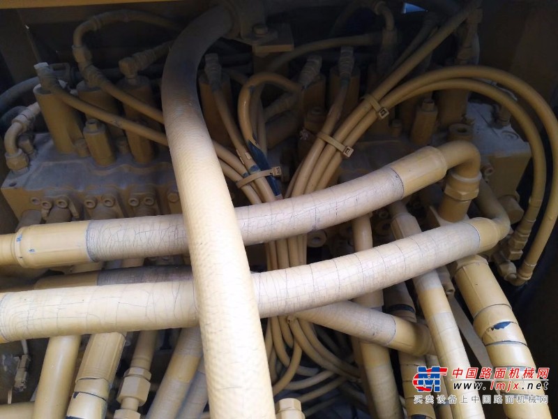 贵阳市出售转让二手卡特彼勒土方机械