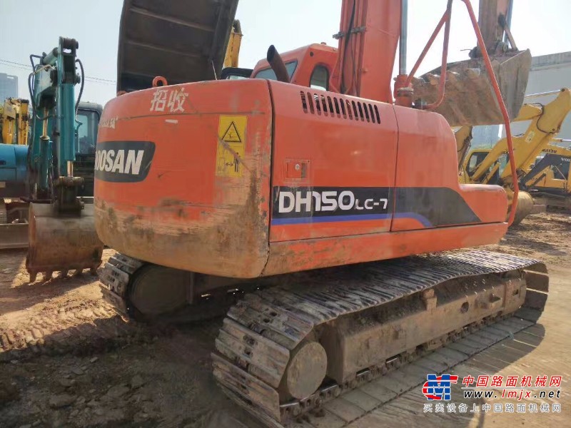合肥市出售转让二手斗山土方机械