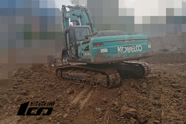 郑州市出售转让二手9577小时2011年神钢SK260LC-8挖掘机