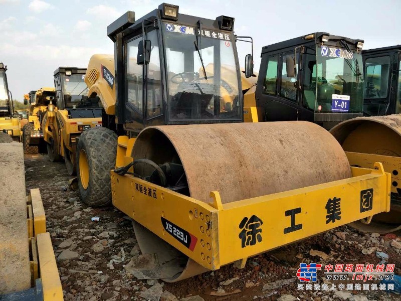 无锡市出售转让二手徐工压路机