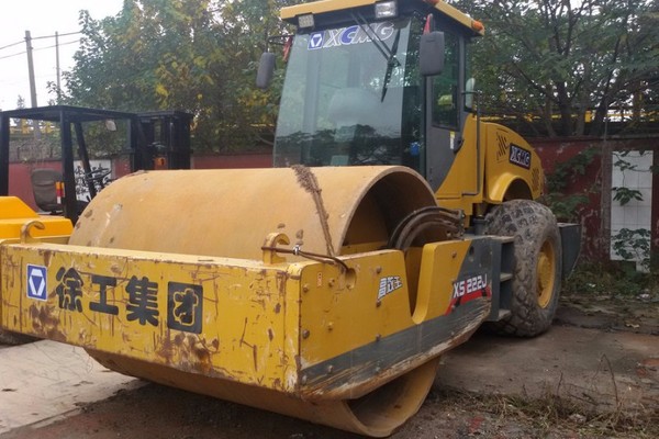 自贡市出售转让二手徐工压路机