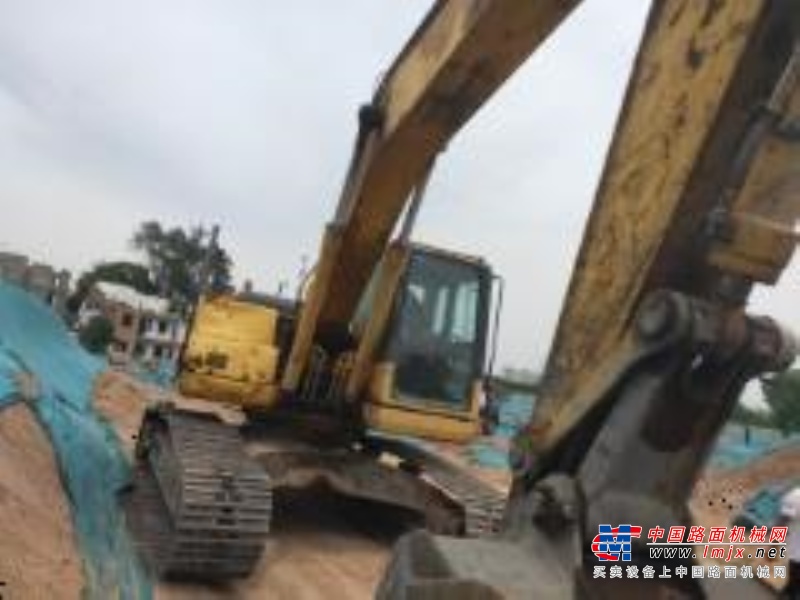郑州市出售转让二手2011年小松PC200-8挖掘机