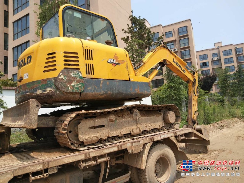 郑州市出售转让二手2016年沃得W260-7挖掘机