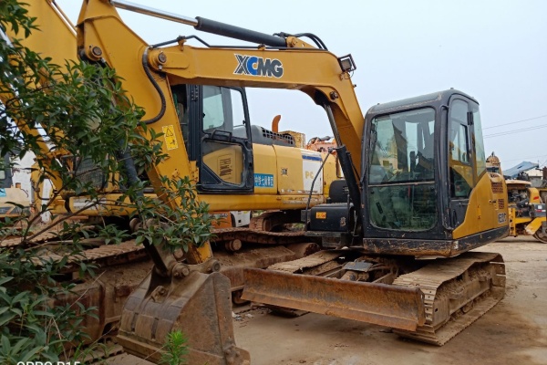 郑州市出售转让二手4125小时2016年徐工XE80C挖掘机