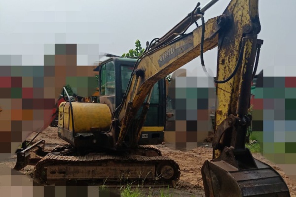 郑州市出售转让二手2014年犀牛重工XNW51360-6挖掘机