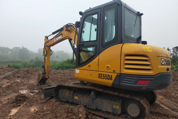 郑州市出售转让二手955小时2020年徐工XE55DA挖掘机