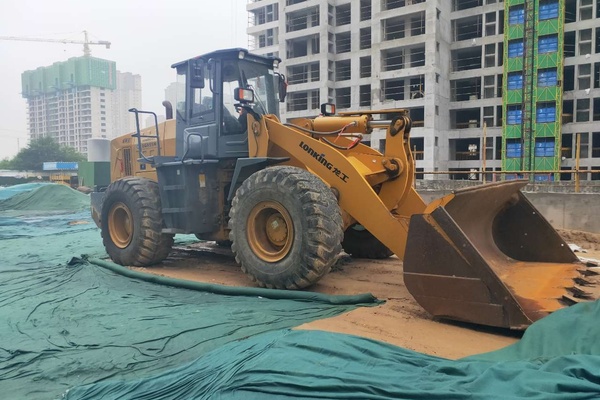 郑州市出售转让二手2040小时2018年龙工LG855N装载机