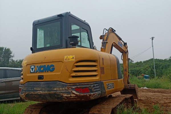 郑州市出售转让二手5856小时2016年徐工XE60D挖掘机