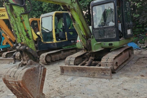 郑州市出售转让二手2009年现代ROBEX60-5挖掘机