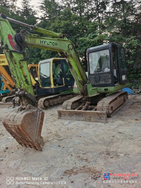 郑州市出售转让二手2009年现代ROBEX60-5挖掘机