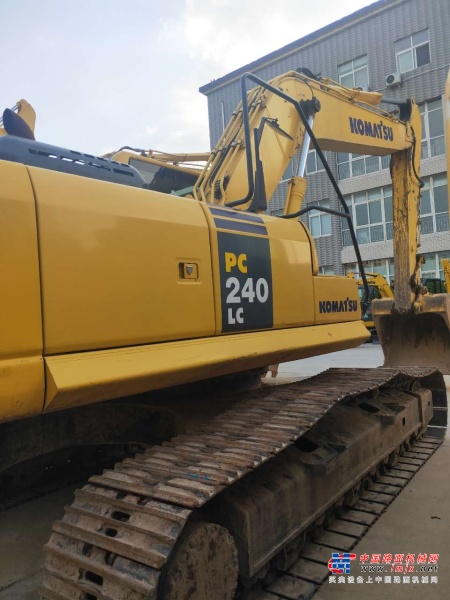 郑州市出售转让二手2837小时2017年小松PC240LC-8M0挖掘机