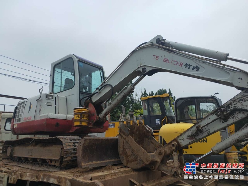 郑州市出售转让二手9932小时2011年竹内TB150C挖掘机