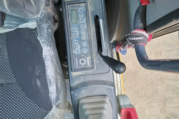 徐州市出售转让二手不详小时2019年徐工XE55DA挖掘机