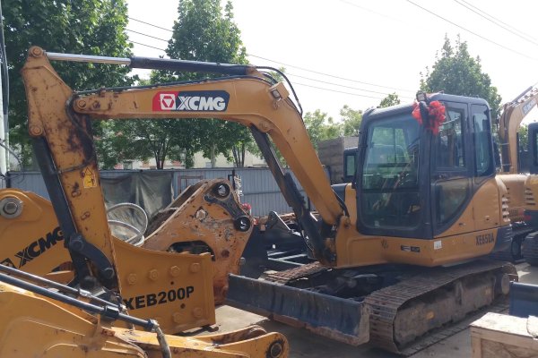 济南市出售转让二手不详小时2020年徐工XE60DA挖掘机