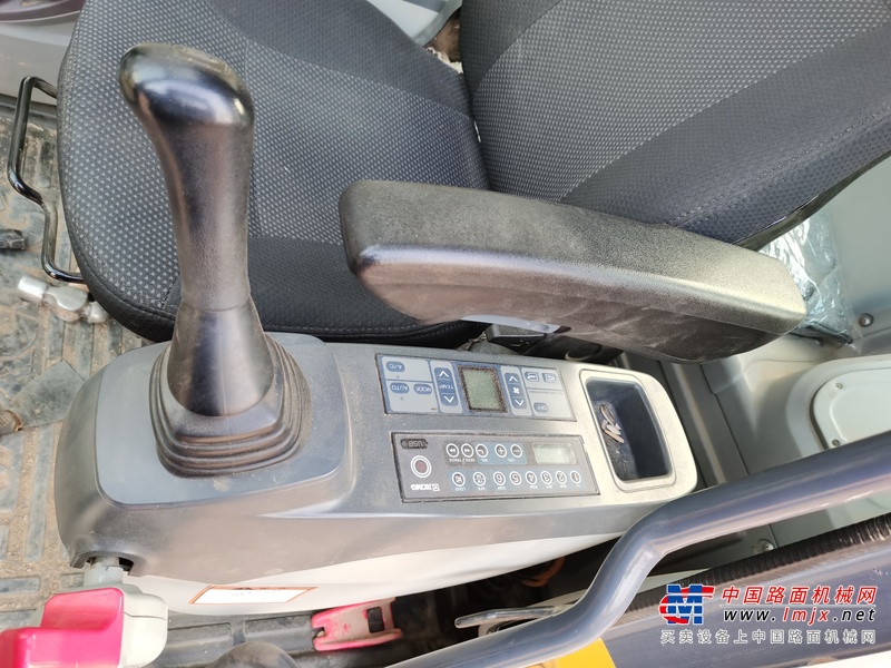 徐州市出售转让二手不详小时2019年徐工XE470D挖掘机
