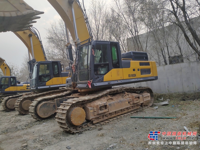 长春市出售转让二手不详小时2019年徐工XE490DK挖掘机