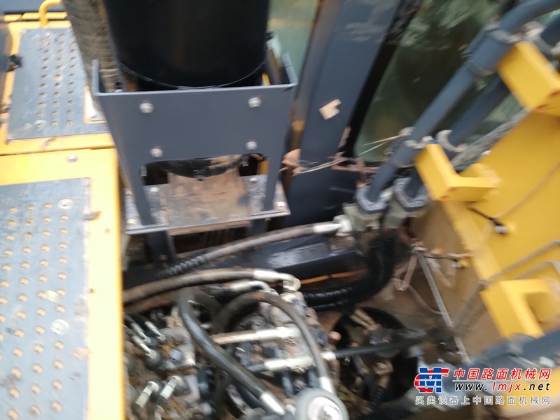 长春市出售转让二手不详小时2019年徐工XE490DK挖掘机