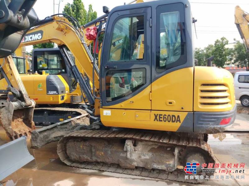 济南市出售转让二手不详小时2020年徐工XE55DA挖掘机