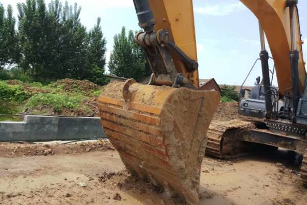 济南市出售转让二手不详小时2021年徐工XE380DK挖掘机