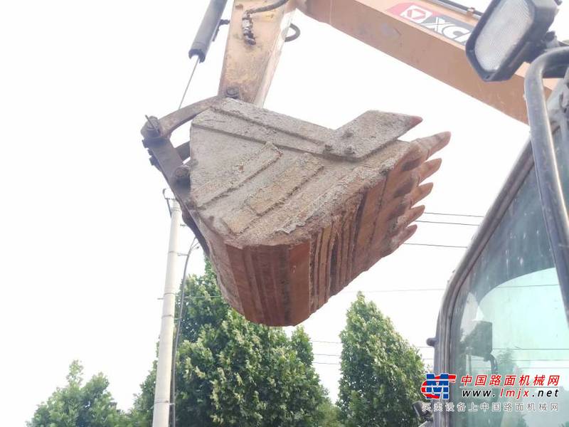 济南市出售转让二手不详小时2020年徐工XE80D挖掘机