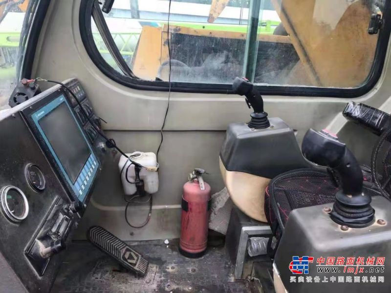 徐州市出售转让二手不详小时2009年徐工QY130K汽车起重机