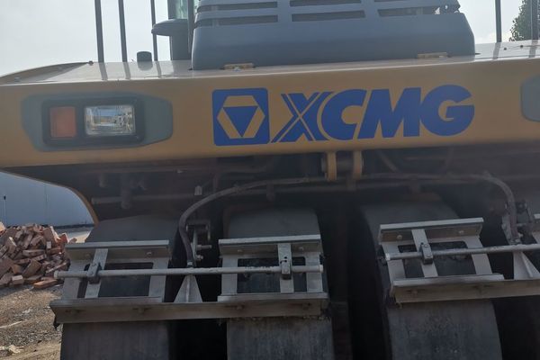 徐州市出售转让二手不详小时2020年徐工XP263轮胎压路机