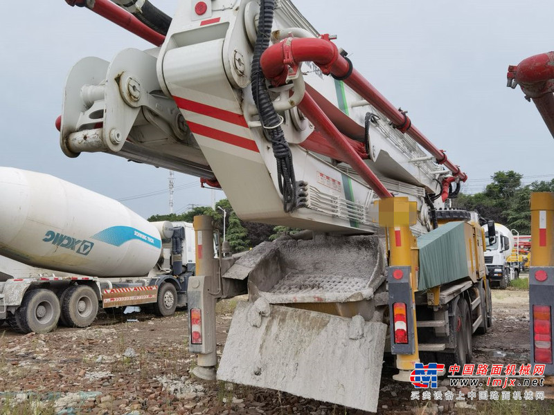 徐州市出售转让二手不详小时2021年徐工HB62K泵车