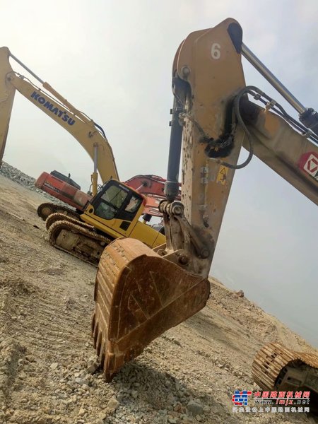 宁德市出售转让二手不详小时2019年岛宇机械ZL18X-1抓草挖掘机
