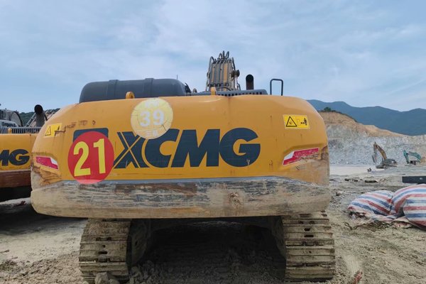 宁德市出售转让二手不详小时2019年岛宇机械ZL18X-1抓草挖掘机