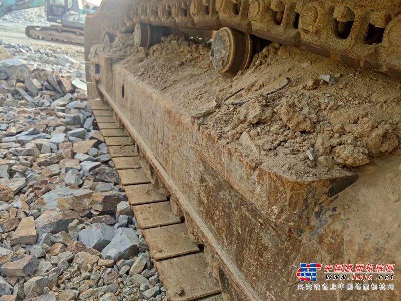 宁德市出售转让二手不详小时2019年岛宇机械ZL18X-1抓草挖掘机