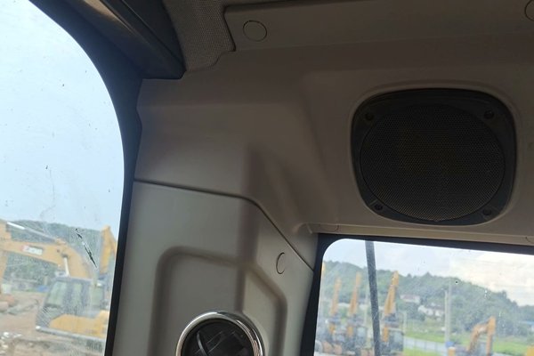 长沙市出售转让二手不详小时2020年岛宇机械ZL18X-1抓草挖掘机