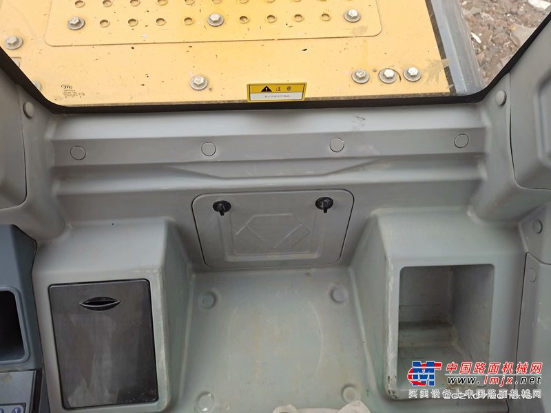 长沙市出售转让二手不详小时2020年岛宇机械ZL18X-1抓草挖掘机