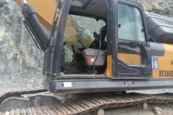 福州市出售转让二手不详小时2020年岛宇机械ZL18抓草挖掘机