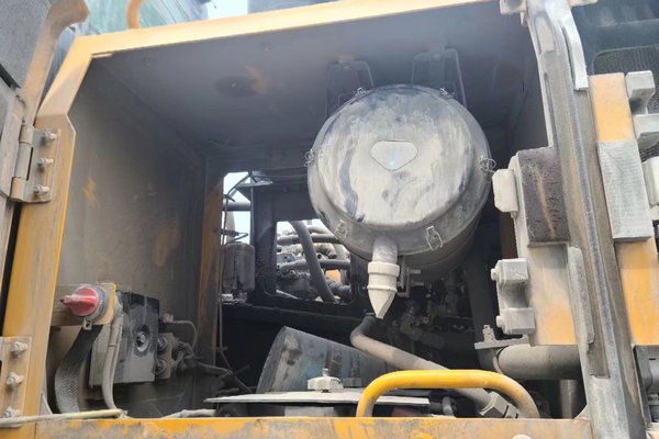 宁德市出售转让二手不详小时2019年徐工XE490D挖掘机