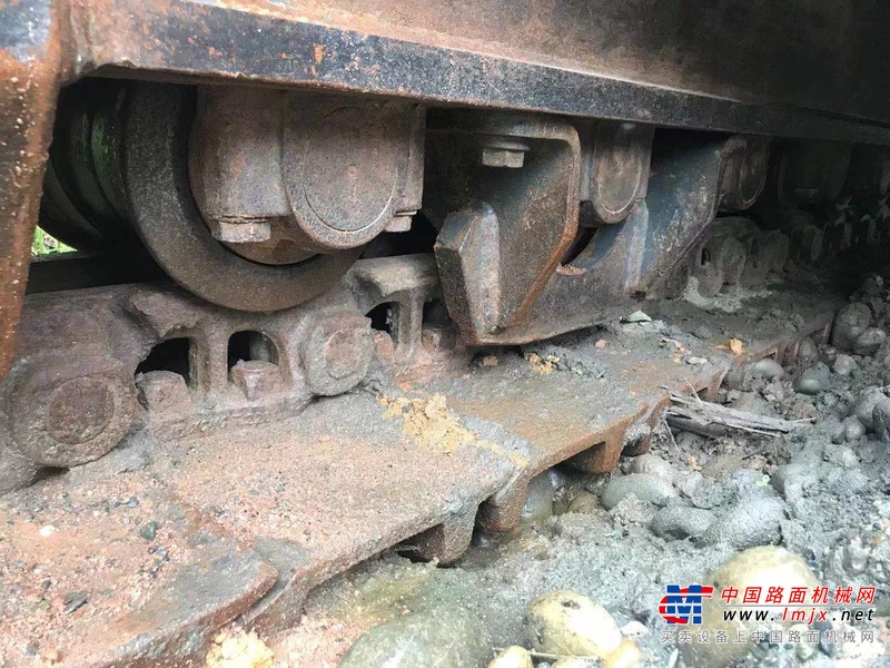 成都市出售转让二手不详小时2018年徐工XE490D挖掘机