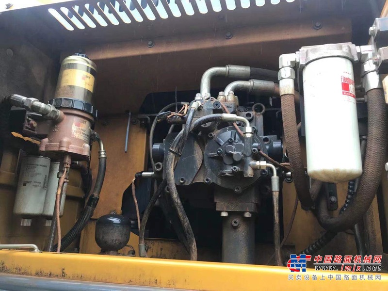 成都市出售转让二手不详小时2018年徐工XE490D挖掘机