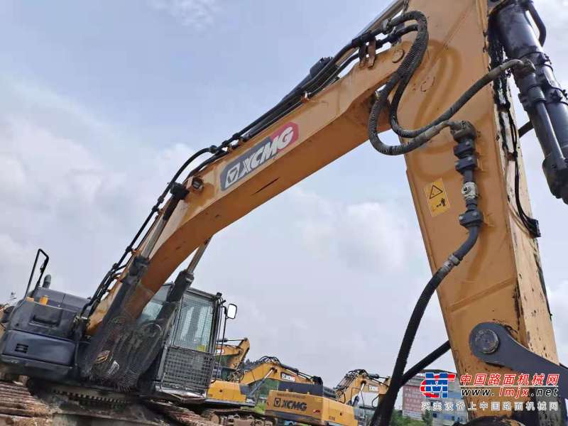 邵阳市出售转让二手不详小时2020年徐工XE490DK挖掘机