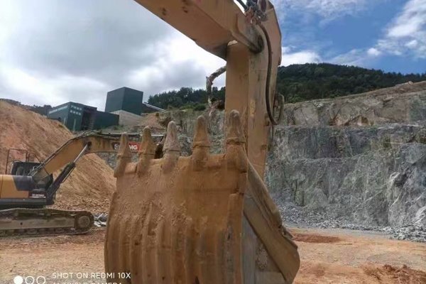 福州市出售转让二手不详小时2020年徐工XE400DK挖掘机