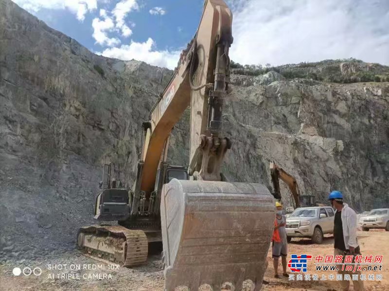 福州市出售转让二手不详小时2020年徐工XE380DK挖掘机