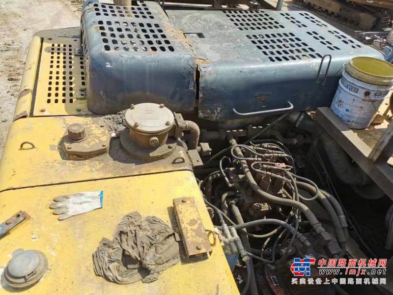 合肥市出售转让二手不详小时2011年中联重科ZE330E挖掘机